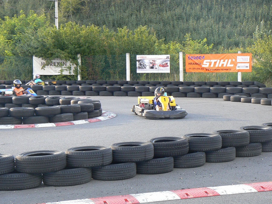F-2011-08_059
